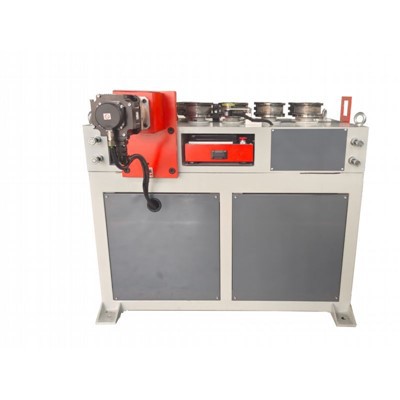 Stroj za valjanje čeličnih cijevi